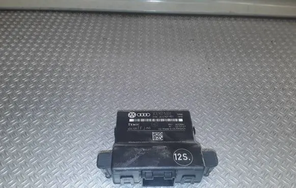 Volkswagen PASSAT B6 Gateway control module 3C0907530E