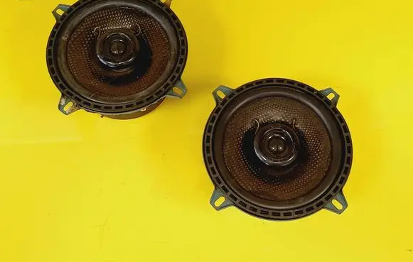 Front door speaker