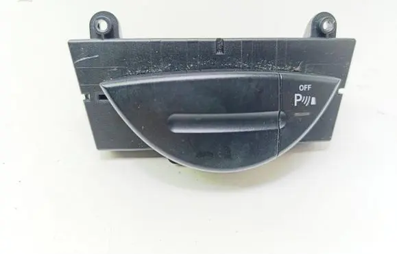 Mercedes-Benz E W211 Parking (PDC) sensor switch 2118206510