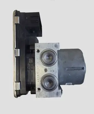 Volvo V60 ABS Pump 32214804 32214774