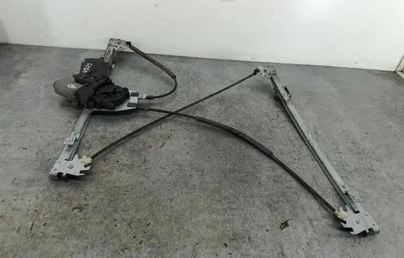 Renault Laguna II Front door window regulator with motor 