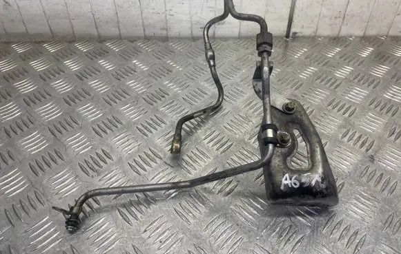Mercedes-Benz E W212 Turbo turbocharger oiling pipe/hose A6511801220 A6511801820