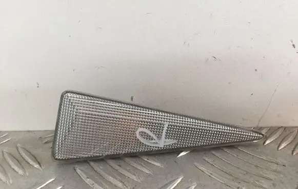 Renault Espace - Grand espace IV Front fender indicator light 8200027151 8200027151G
