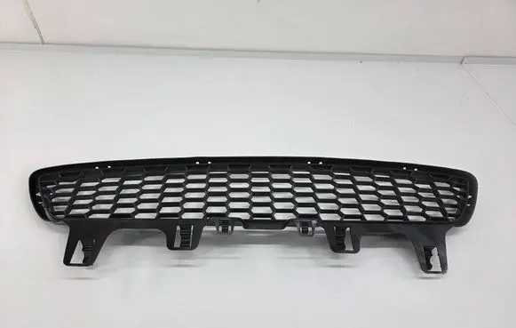 BMW M3 F80 Front bumper lower grill 8054294