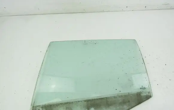 Volkswagen Polo III 6N 6N2 6NF Rear door window glass 