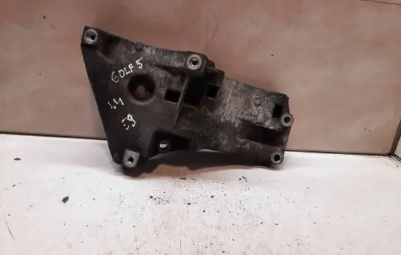 Volkswagen Golf V Generator/alternator bracket 038260885 AS0200