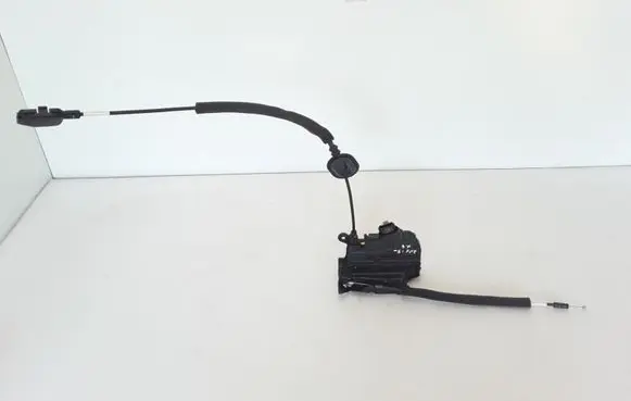 Renault Zoe Rear door lock 825037100R