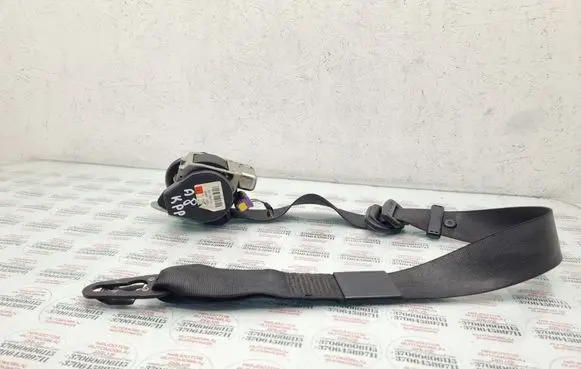 Audi A8 S8 D3 4E Front seatbelt 4E1857705