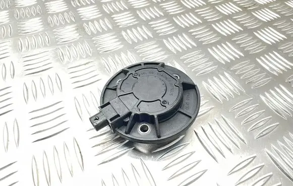 Audi A5 8T 8F Camshaft vanos timing valve F34779305
