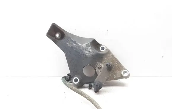 BMW 1 E81 E87 Engine mounting bracket 6775041 22116775041