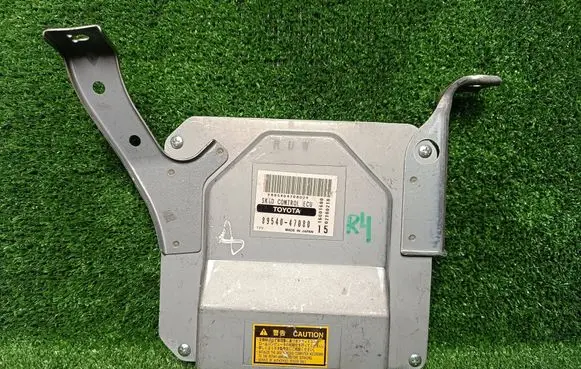 Toyota Prius (XW20) ABS control unit/module 8954047080