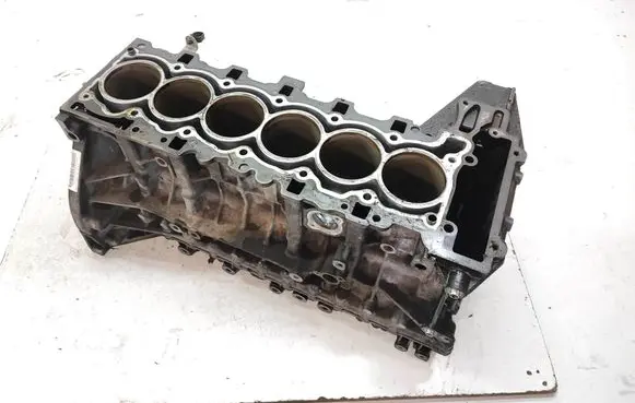 BMW X3 F25 Engine block 7558321 N52B30A N52B30AF