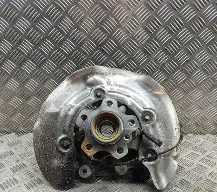 BMW X3 G01 Rear wheel hub 6871030