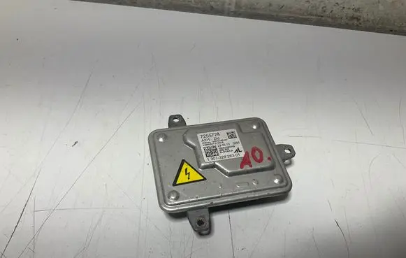 BMW 3 E92 E93 Headlight ballast module Xenon 7255724 10EEG090709 130732926301