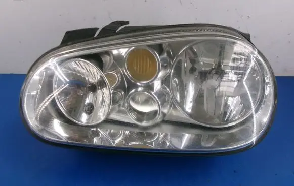Volkswagen Golf IV Headlight/headlamp 1J1941015C