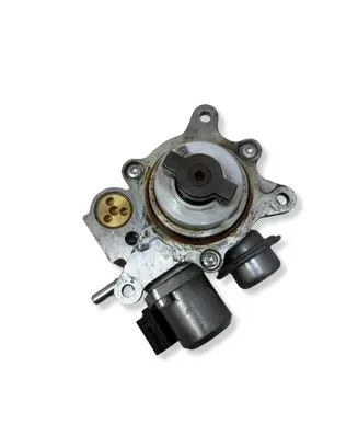 Peugeot 508 Fuel injection high pressure pump P67360 170221