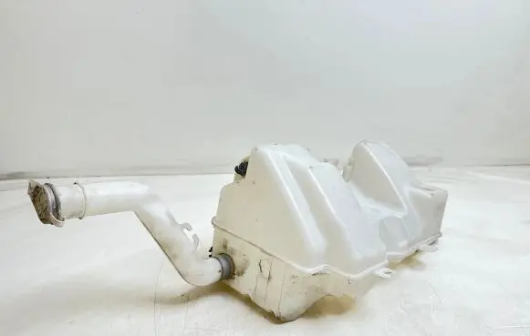 Mitsubishi Colt Windshield washer fluid reservoir/tank A4548600060 MN105384 A4548600160