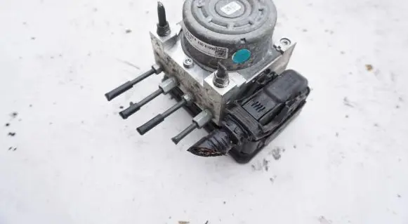 Mazda CX-5 ABS Pump