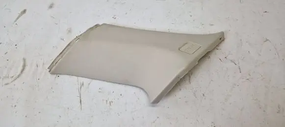 (D)pillar trim (top)