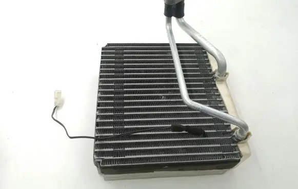 Air conditioning (A/C) radiator (interior)