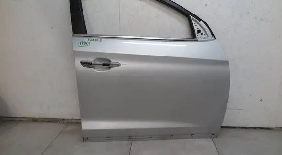Hyundai Tucson TL Front door 