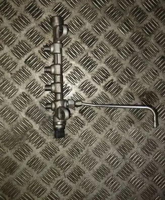 Jeep Cherokee Fuel main line pipe 0445214254
