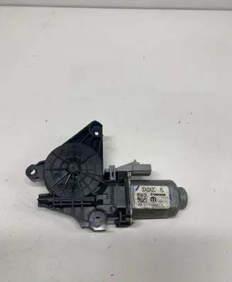 Chrysler Pacifica Rear door window regulator motor 3043242C 402811D