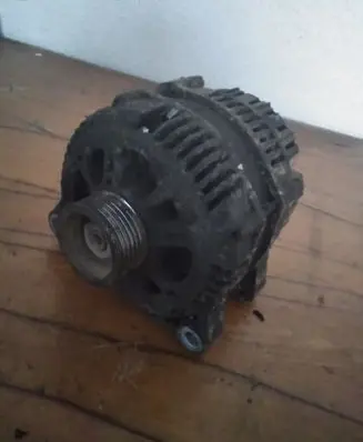 Citroen Xsara Picasso Generator/alternator 9656956380