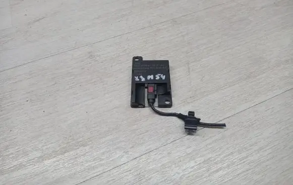 BMW X3 E83 Bluetooth antenna 6928461