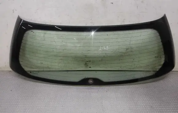 Opel Astra H Rear windscreen/windshield window 