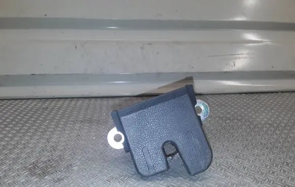Volkswagen Golf Plus Tailgate/trunk/boot lock/catch/latch 3C9827645A