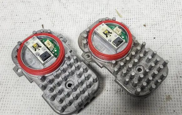 BMW 4 F32 F33 LED ballast control module 7263051 63117263051