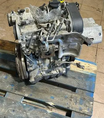 Audi Q2 - Engine 04C103023 DKR 04C100098M