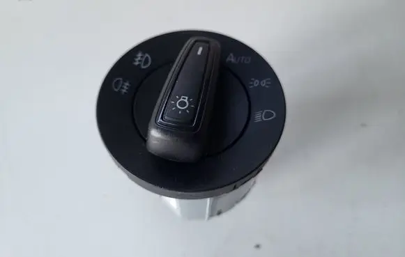 Skoda Octavia Mk3 (5E) Light switch 5E0941431D