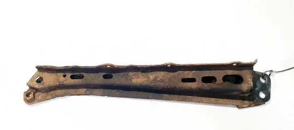 Toyota Auris 150 Radiator support slam panel