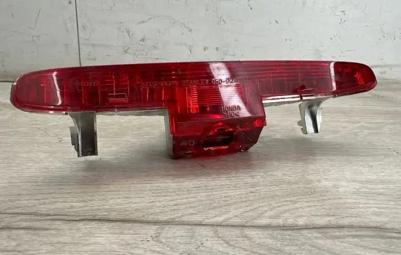 Honda Accord Third/center stoplight 0509243 E13020283