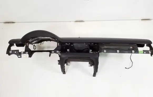 Audi A8 S8 D3 4E Dashboard