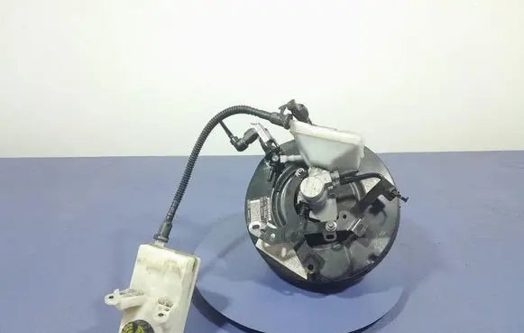 Peugeot 3008 I Brake booster 9672320680