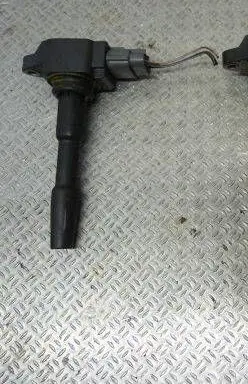 Renault Clio IV High voltage ignition coil 224332428R 122B12814