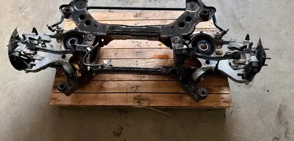 Ford Mondeo MK V Rear subframe DG935K067AH