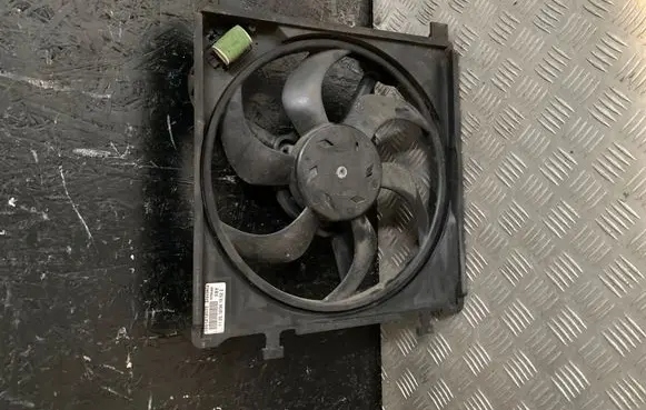 Volkswagen Up Radiator cooling fan shroud 1S0121207E