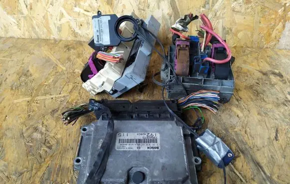 Fiat Stilo Engine ECU kit and lock set 