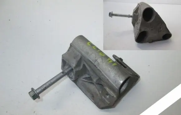 Renault Clio III Engine mount vacuum valve 