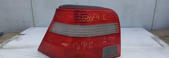 Volkswagen Golf IV Rear/tail lights 1212123
