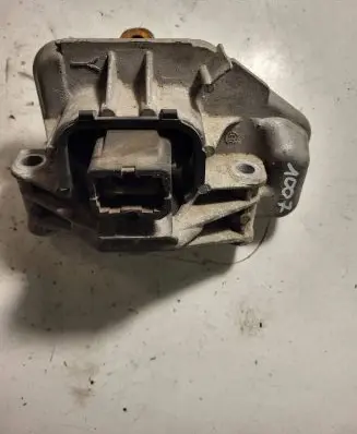 Peugeot 1007 Engine mount bracket 24103 j1lfa5 4697