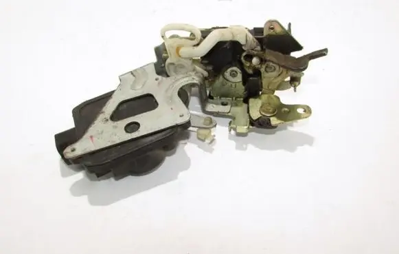 KIA Rio Rear door lock