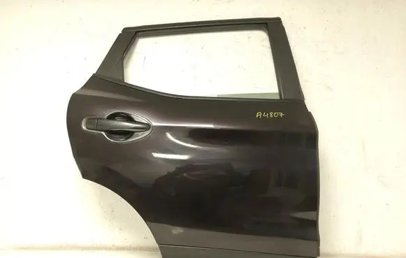 Nissan Qashqai Rear door 