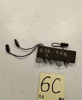 BMW 3 E36 Antenna control unit 65318352862