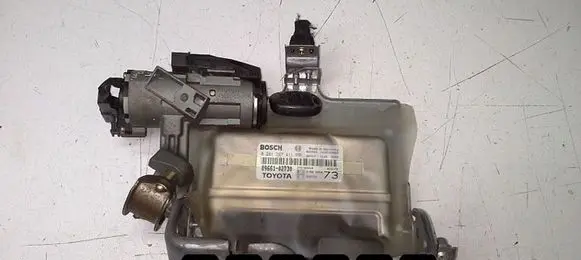 Toyota Corolla E120 E130 Engine control unit/module 8966102730