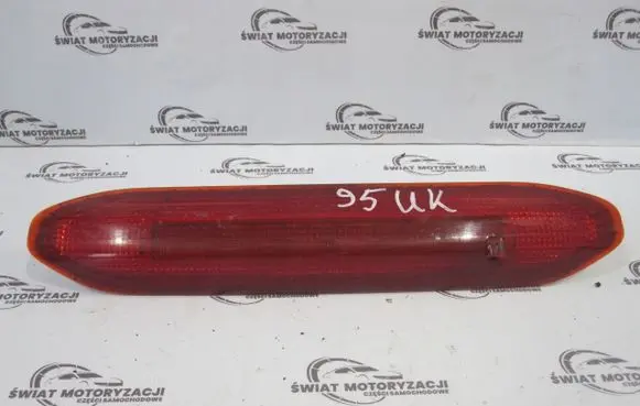 Ford Fiesta Third/center stoplight 13A613